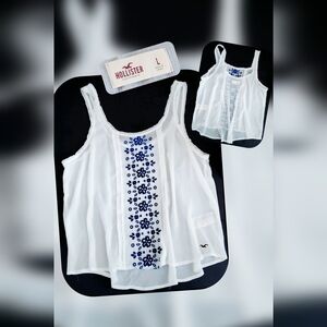 Hollister White Tank Top with Blue Floral Design Size Lg